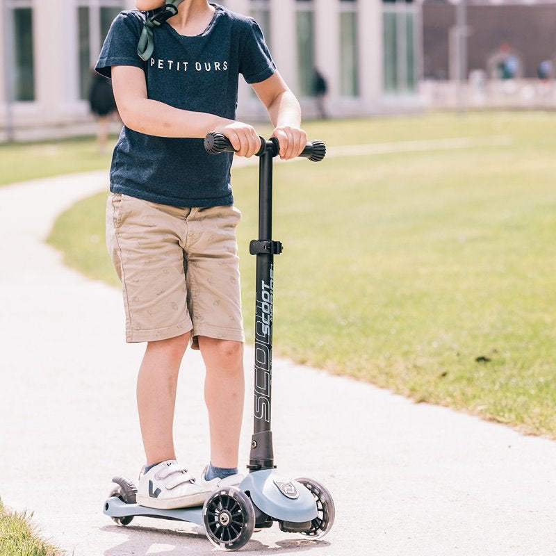 Scoot & Ride® Otroški skiro Highwaykick 3 Steel LED Scoot & Ride