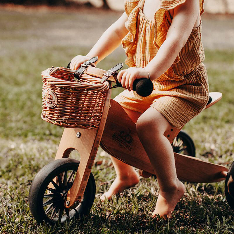 Kinderfeets® Pletena košara za poganjalec Kinderfeets