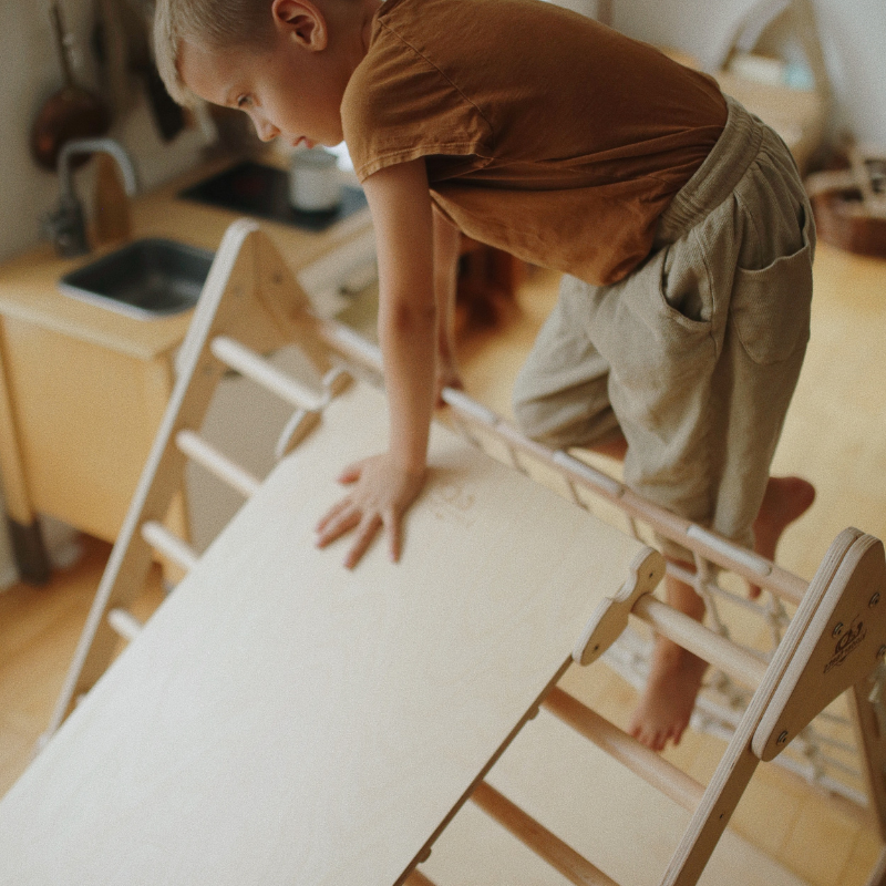 Kinderfeets® Lestev in tobogan za piklerjev trikotnik Kinderfeets