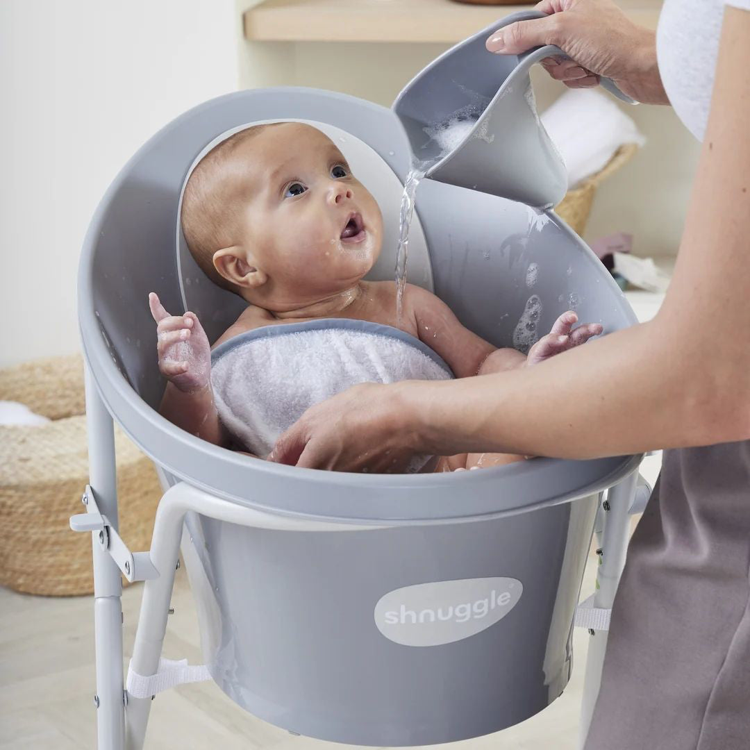 Shnuggle® Vrč za izpiranje Washy Pebble Grey Shnuggle