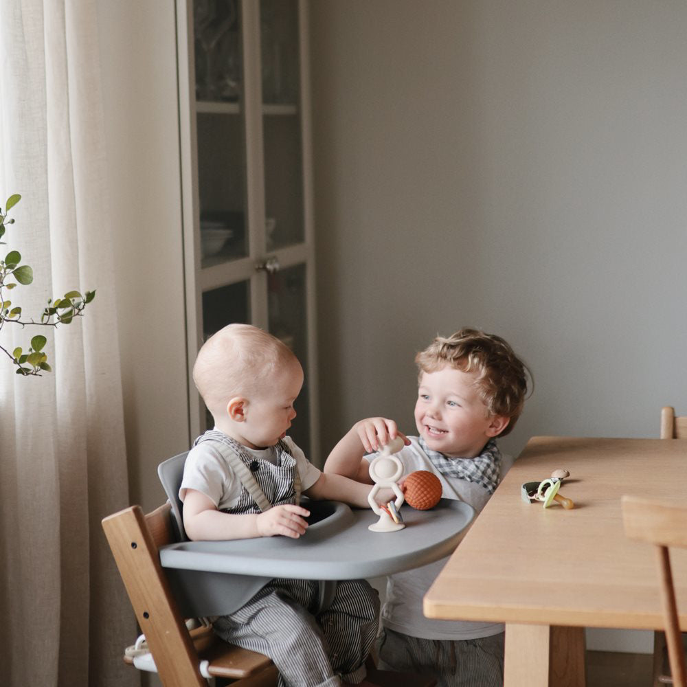 Mushie® Silikonska igrača HexaPop - Shifting Sand Mushie