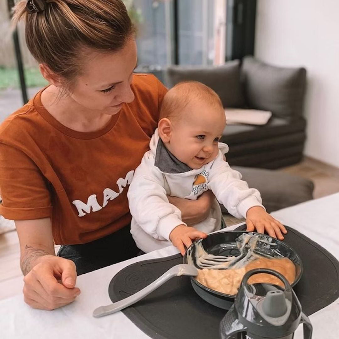 Twistshake® Žlička 2 kos (6+m) Pastel Grey Twistshake