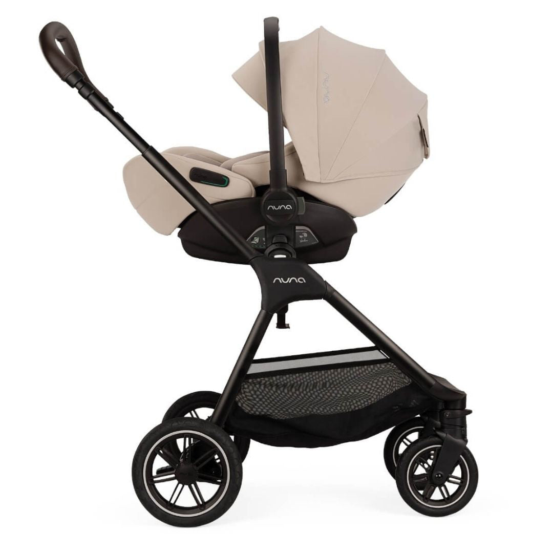 Nuna® Otroški avtosedež Arra™ Flex i-Size 157° (40-87 cm) Biscotti Nuna