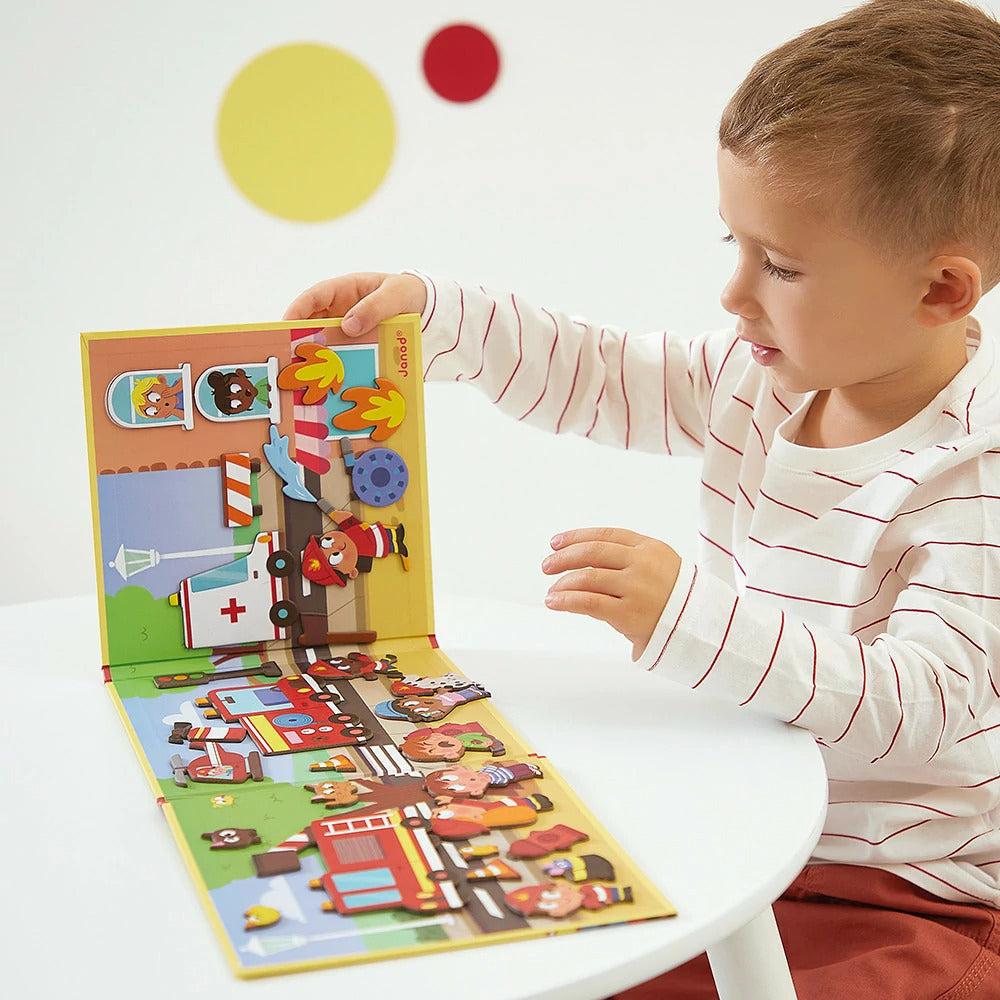 Janod® Magnetna knjiga Firefighters Janod