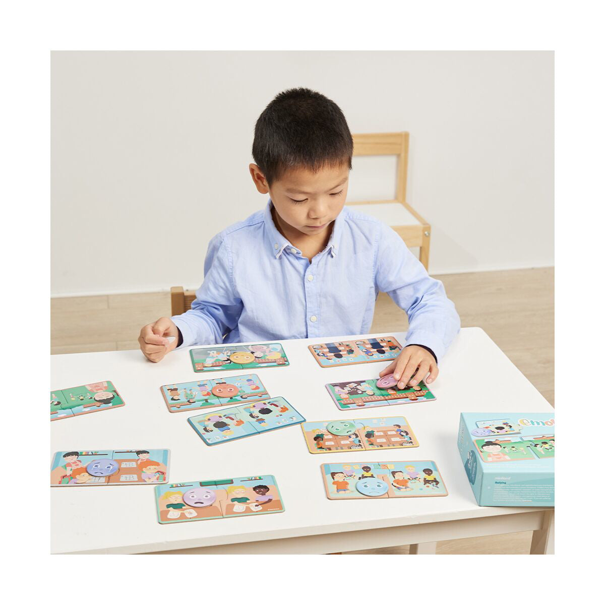 Miniland® Družabna igra za preprečevanje medvrstniškega nasilja "Emotiduos" Miniland