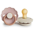 Frigg® Duda iz kavčuka Daisy Biscuit/Cream