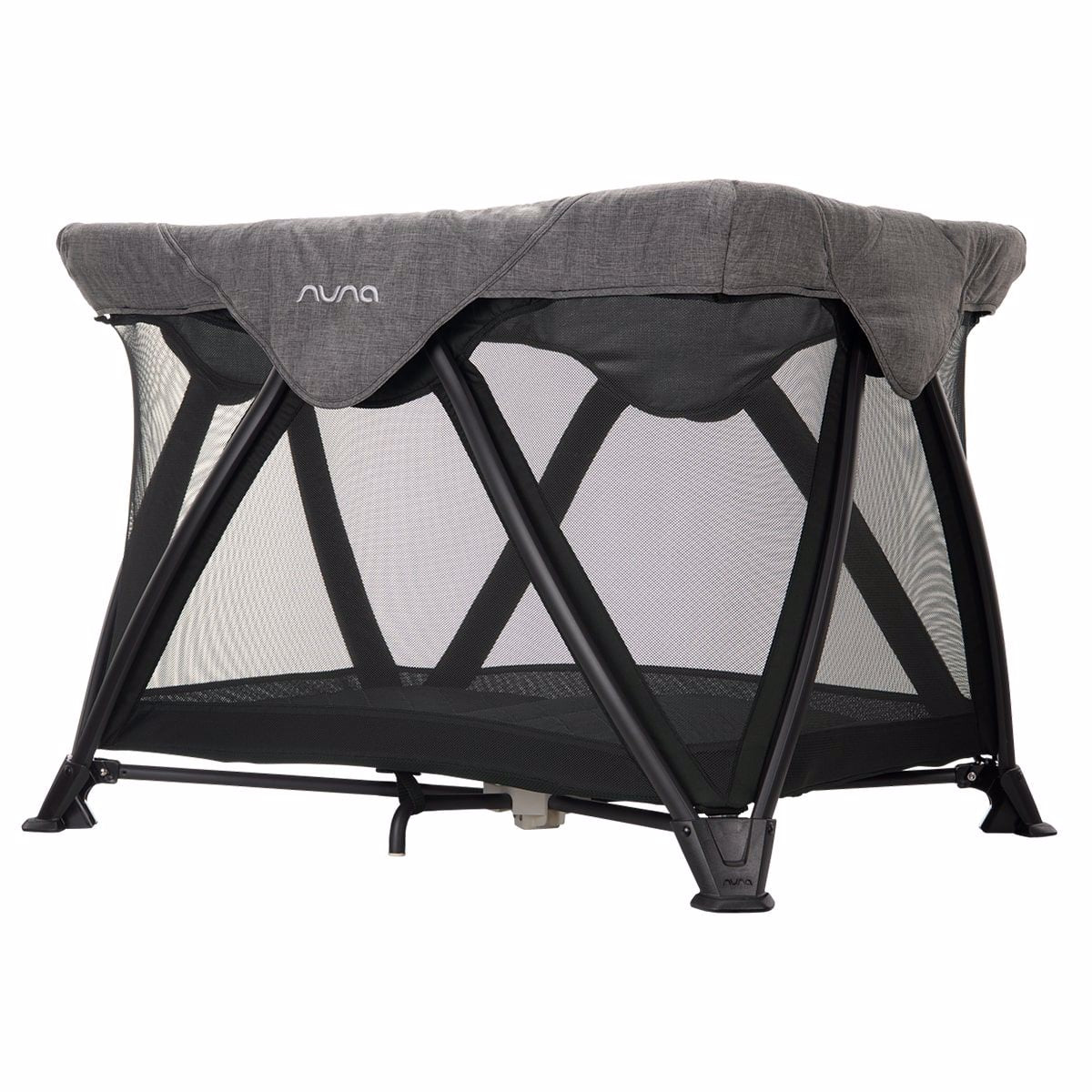 Nuna® Prenosna posteljica Sena™ Aire + rjuha Charcoal Nuna