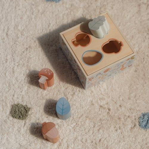 Little Dutch® Kocka za razvrščanje oblik Forest Friends FSC Little Dutch