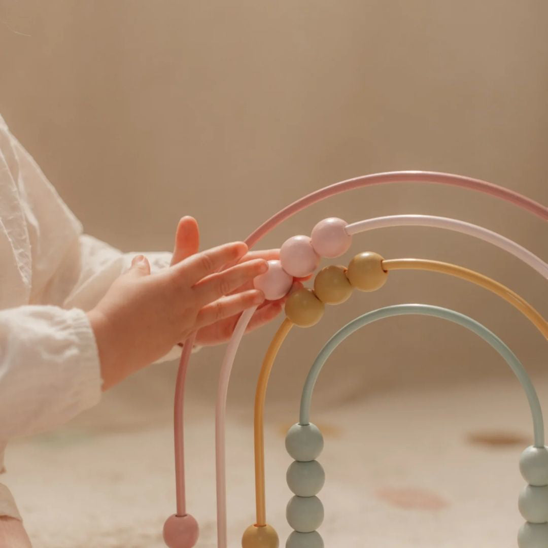 Little Dutch® Leseno abakus računalo mavrica Fairy Garden Little Dutch