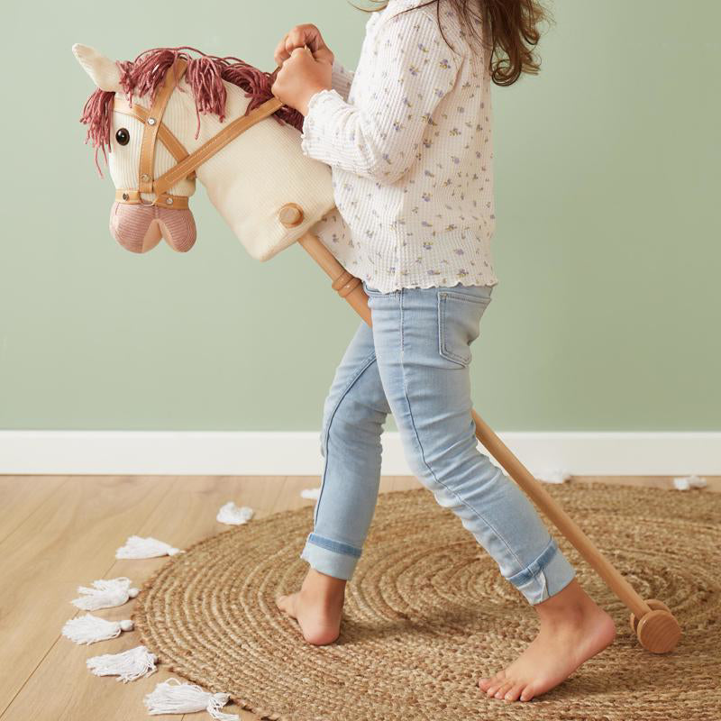 Bieco® Plišasta igrača Konj Ginger Bieco