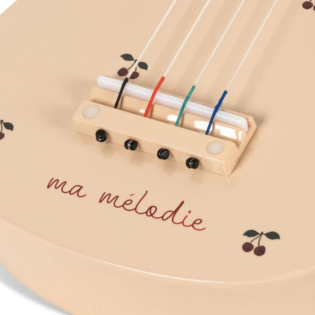 Konges Sløjd® Lesen Ukulele FSC Glossy Cherry Konges Sløjd