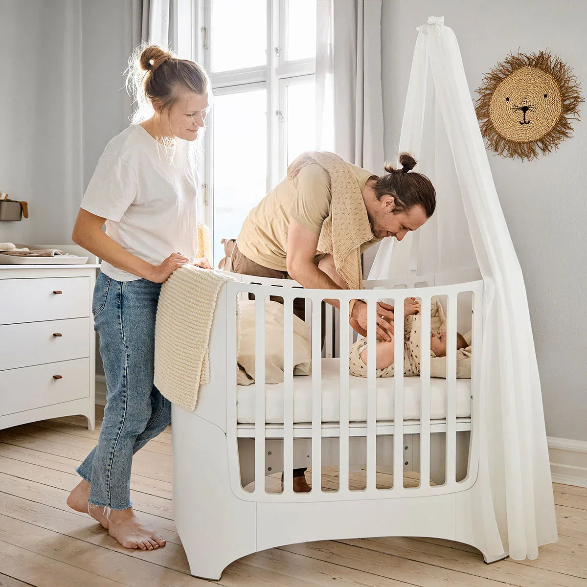 Leander® Baldahin za posteljico Classic™ White Leander