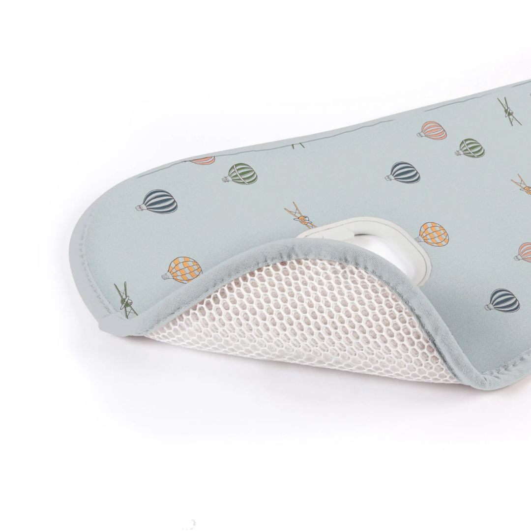AeroMoov® Zračna podloga za voziček Skupina B (0-18 kg) Air Traffic AeroMoov