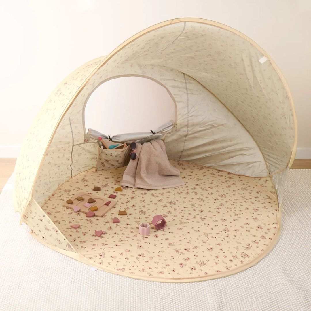 Bieco® Šotor za na plažo z UV 40+ zaščito Vintage Flowers Bieco