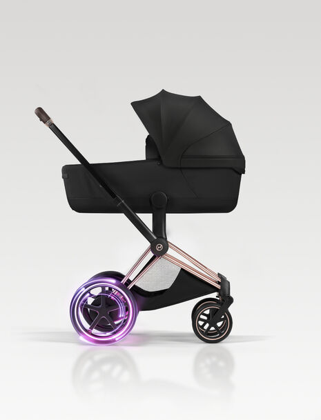 <a href="/en/collections/e-priam-cybex-platinum" title="E-Priam Cybex Platinum">e-Priam</a>