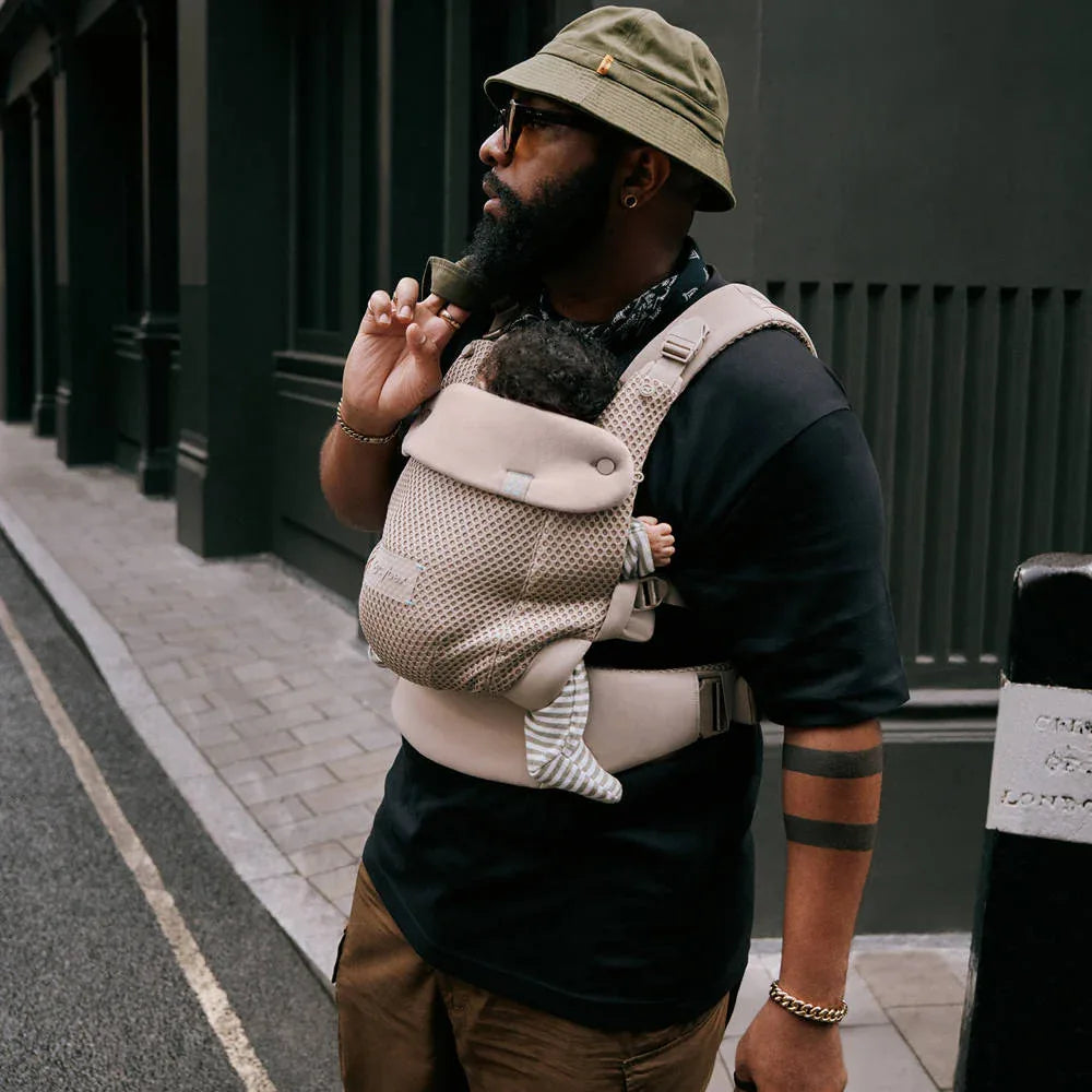 Cybex® Ergonomska nosilka Amya™ (3,2-15 kg) Dune Grey