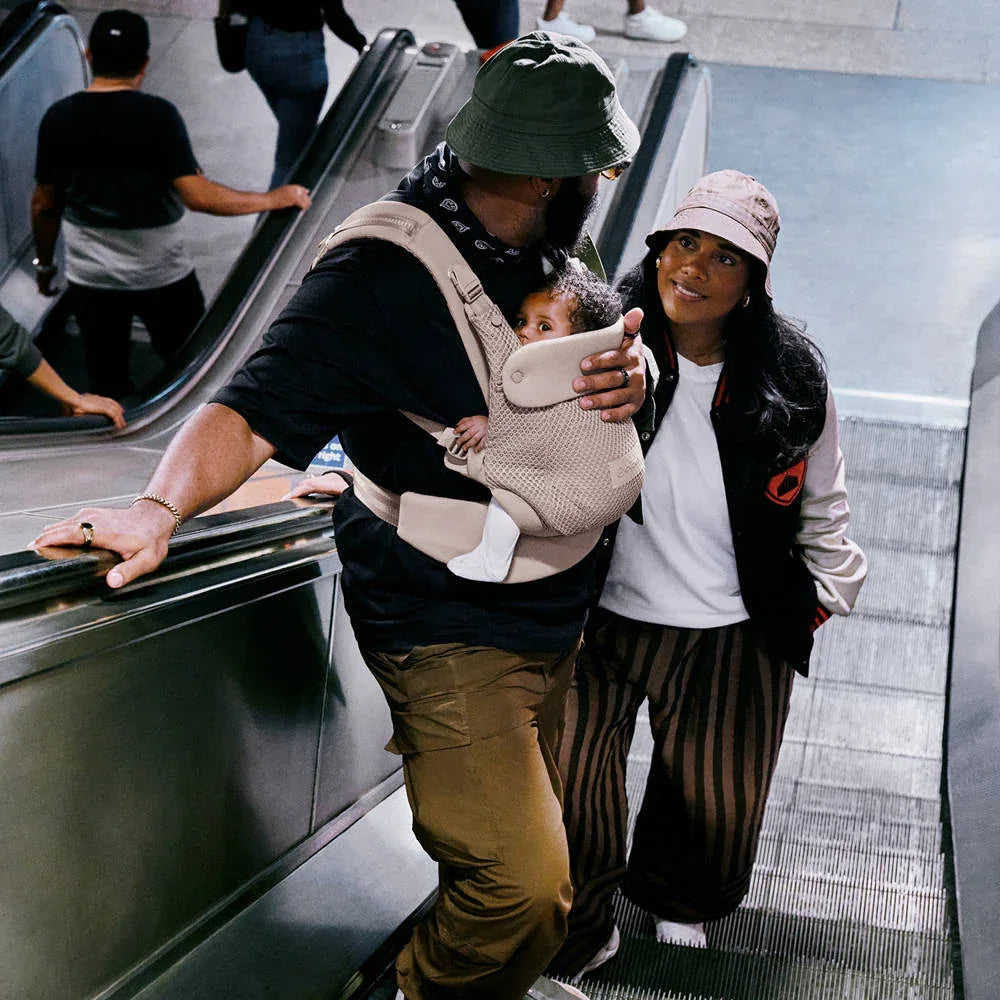 Cybex® Ergonomska nosilka Amya™ (3,2-15 kg) Dune Grey