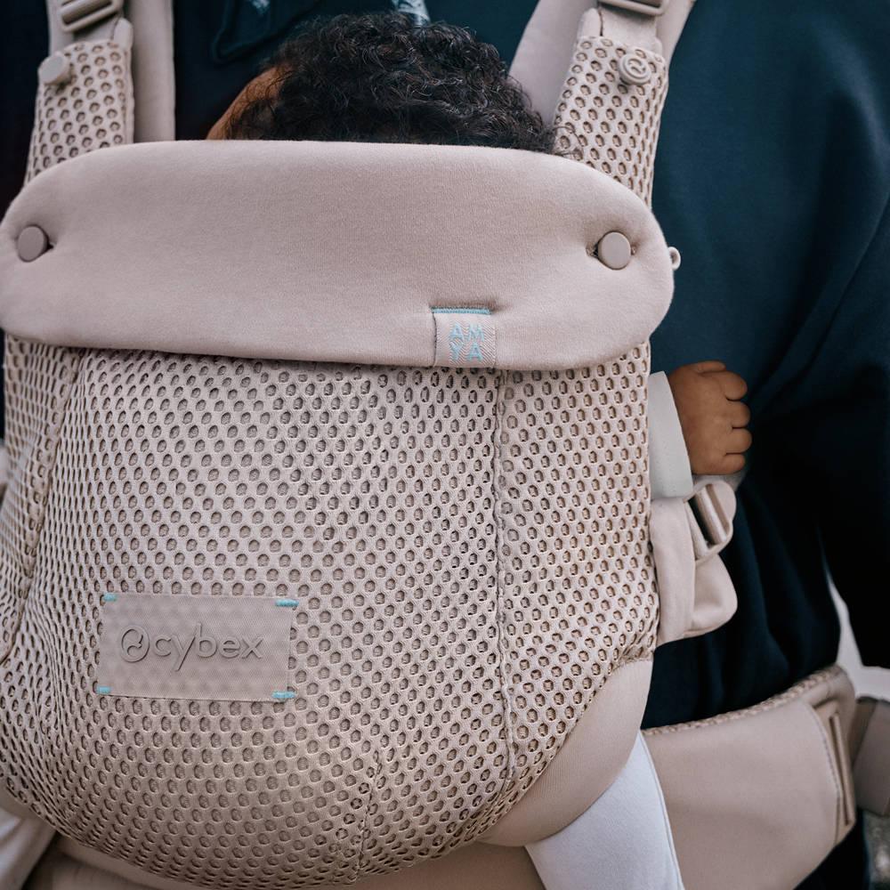 Cybex® Ergonomska nosilka Amya™ (3,2-15 kg) Dune Grey