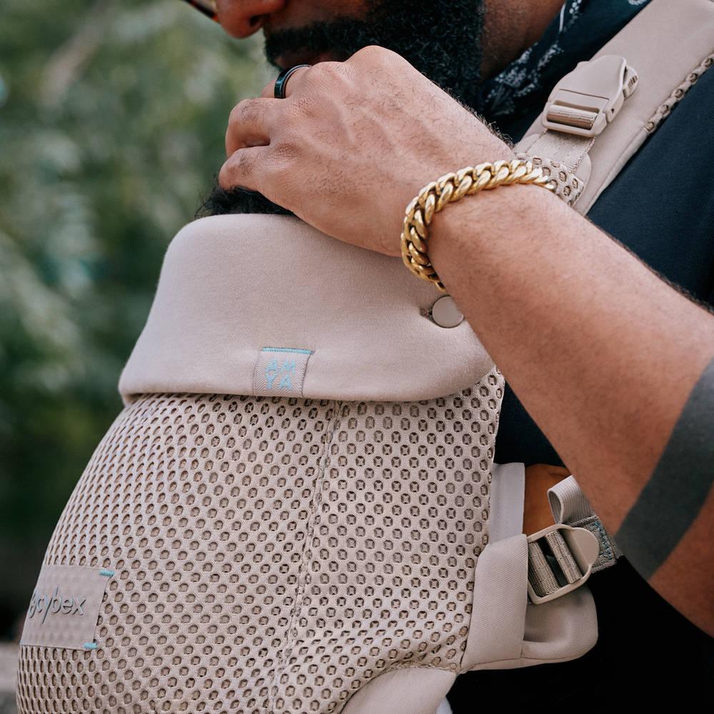 Cybex® Ergonomska nosilka Amya™ (3,2-15 kg) Dune Grey