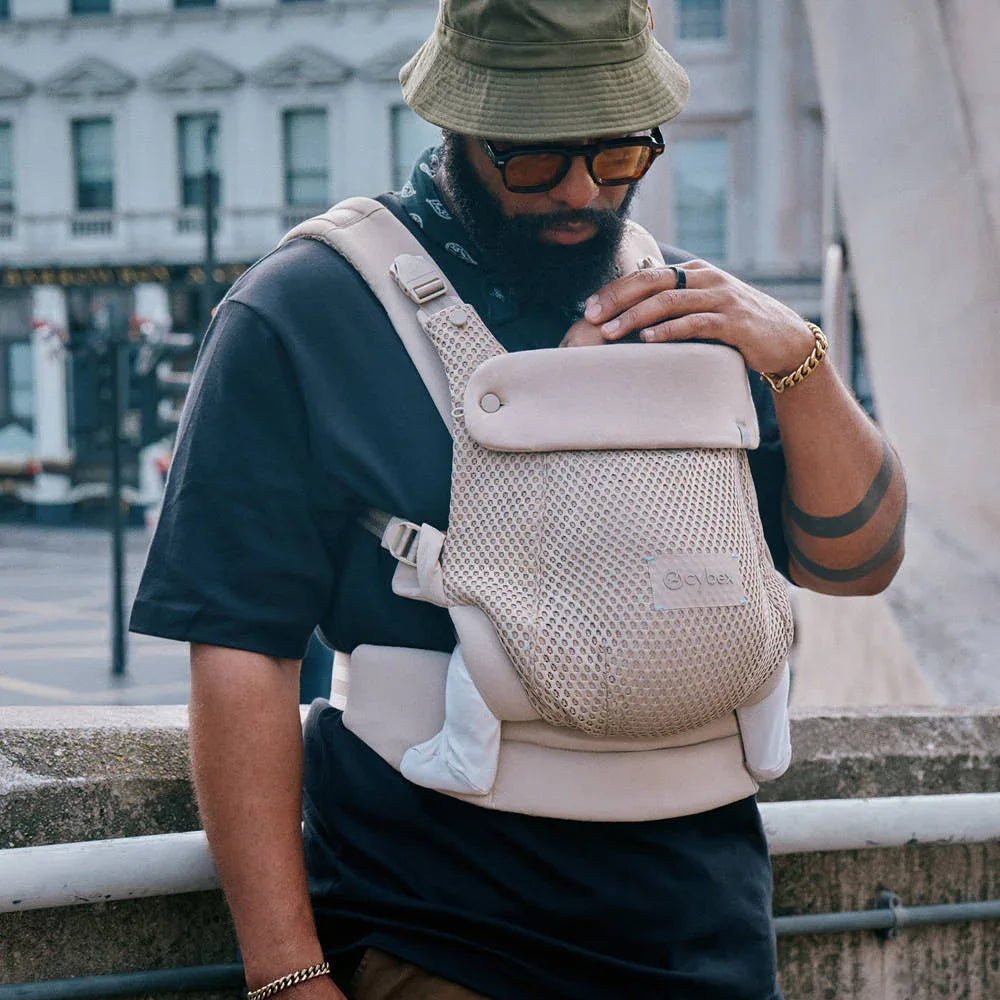 Cybex® Ergonomska nosilka Amya™ (3,2-15 kg) Dune Grey