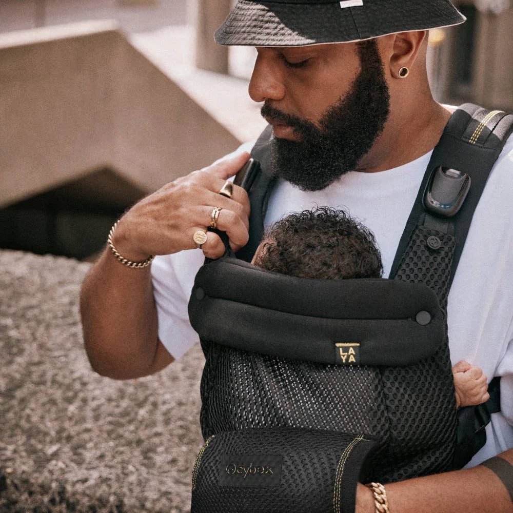 Cybex® Ergonomska nosilka Laya™ (3,2-15 kg) Almond Beige Cybex