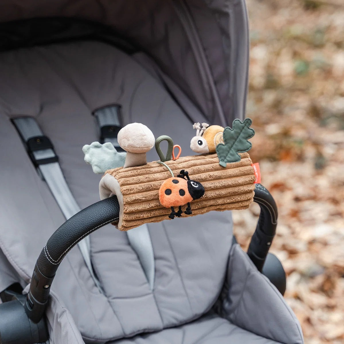 Done by Deer® Stroller activity toy Tiny trails Colour mix