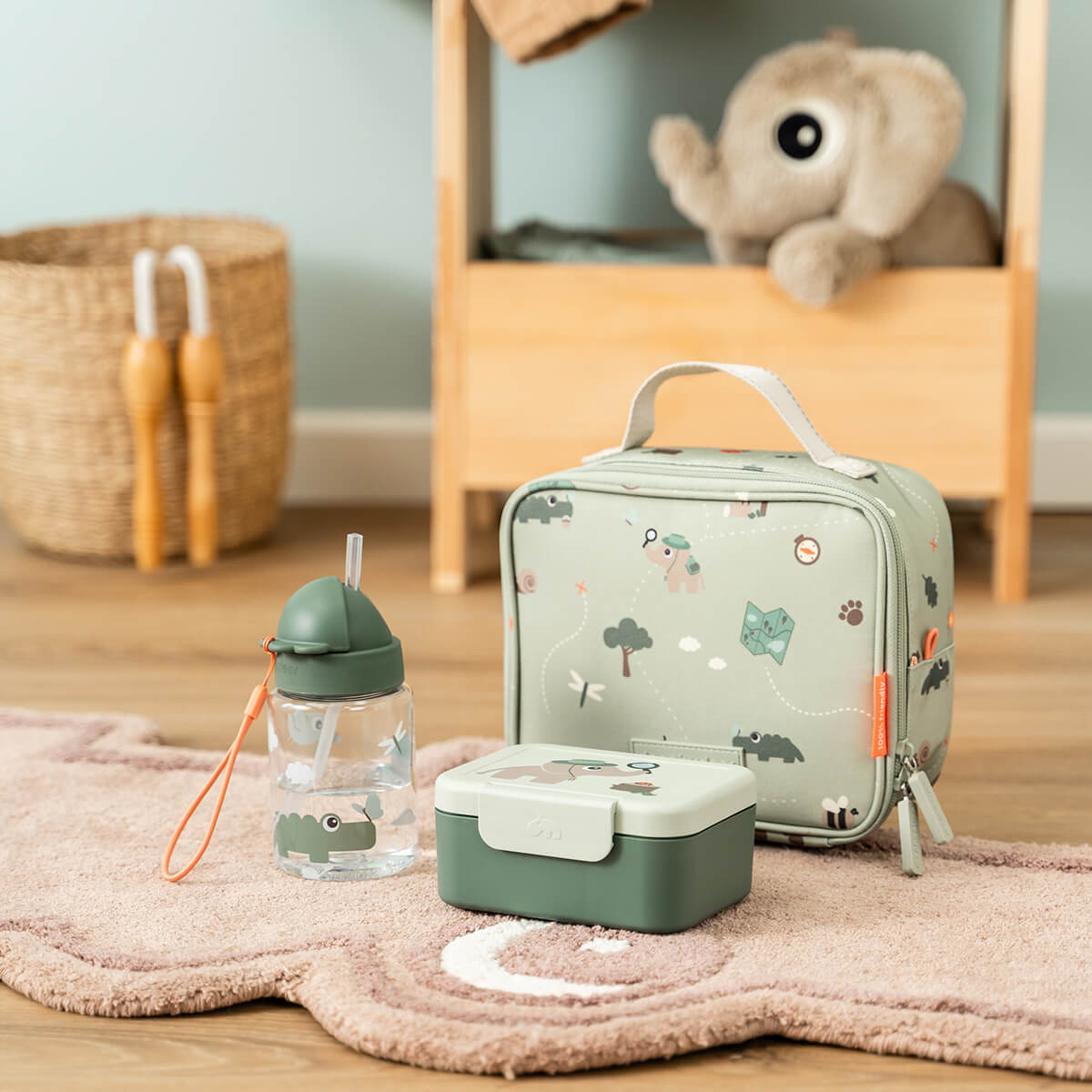 Done by Deer® Izolirana torba za malico Tiny trails Green 2,8l Done by Deer