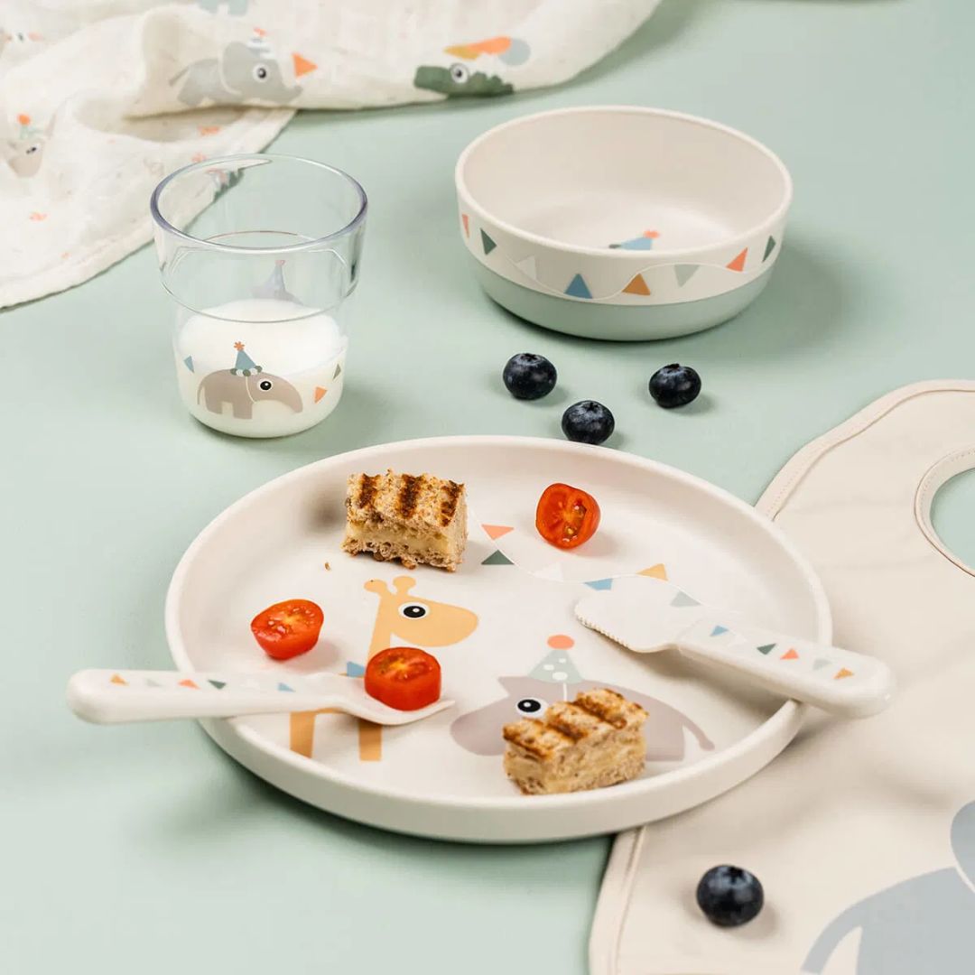 Done by Deer® Otroški krožnik Foodie Celebration Sand Done by Deer