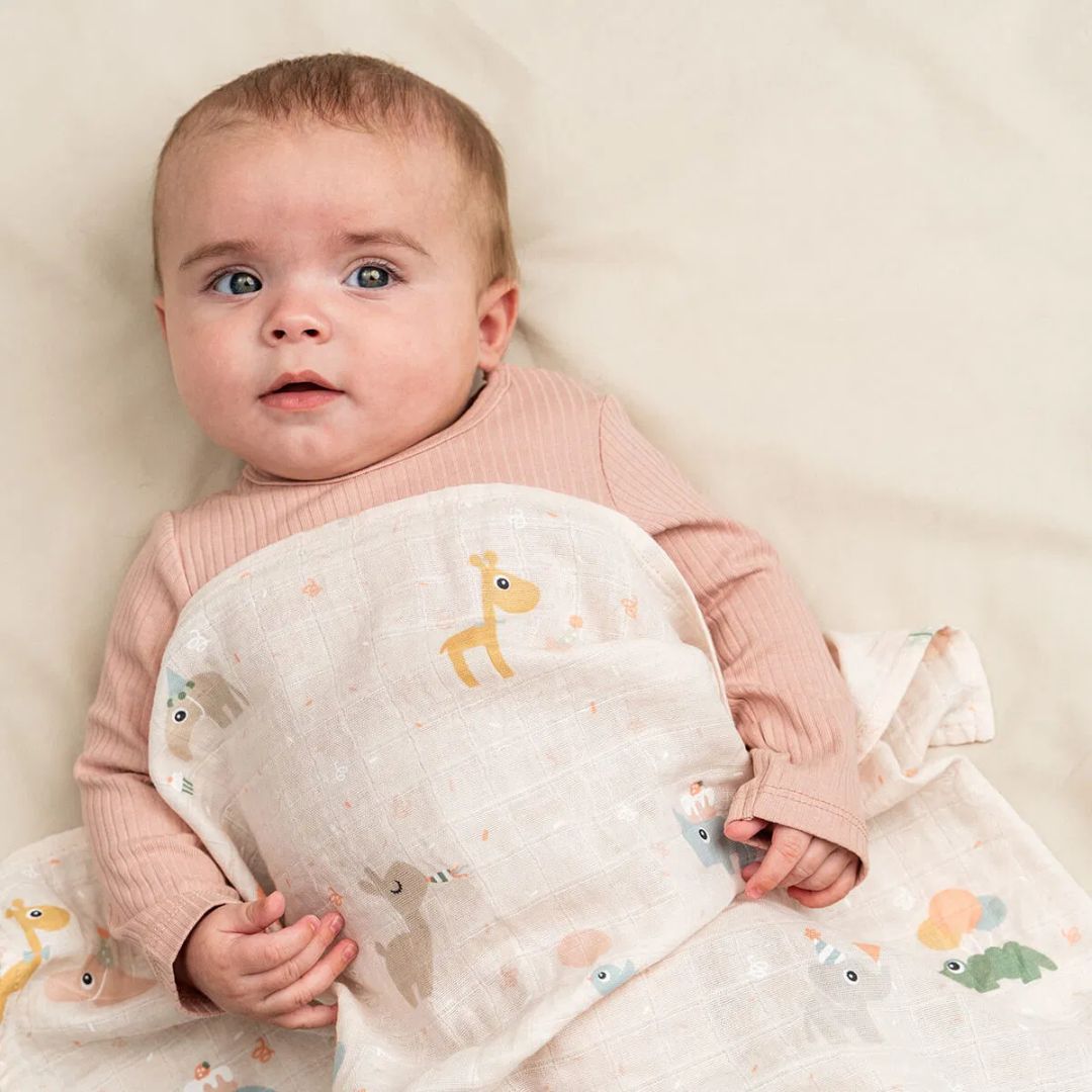 Done by Deer® Povijalna plenička Celebration Powder 120x120 Done by Deer