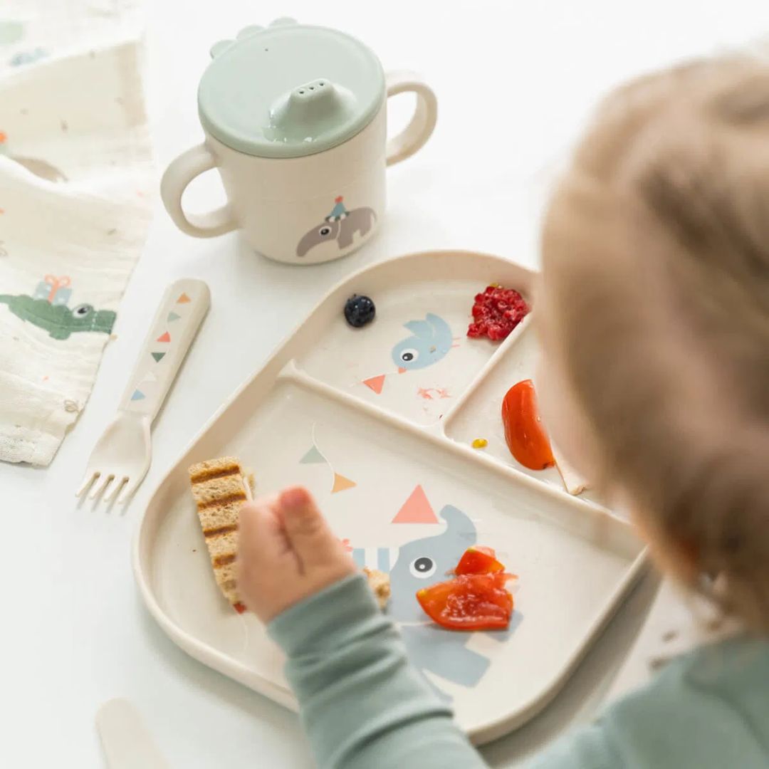 Done by Deer® Skodelica za učenje pitja Foodie Celebration Sand Done by Deer