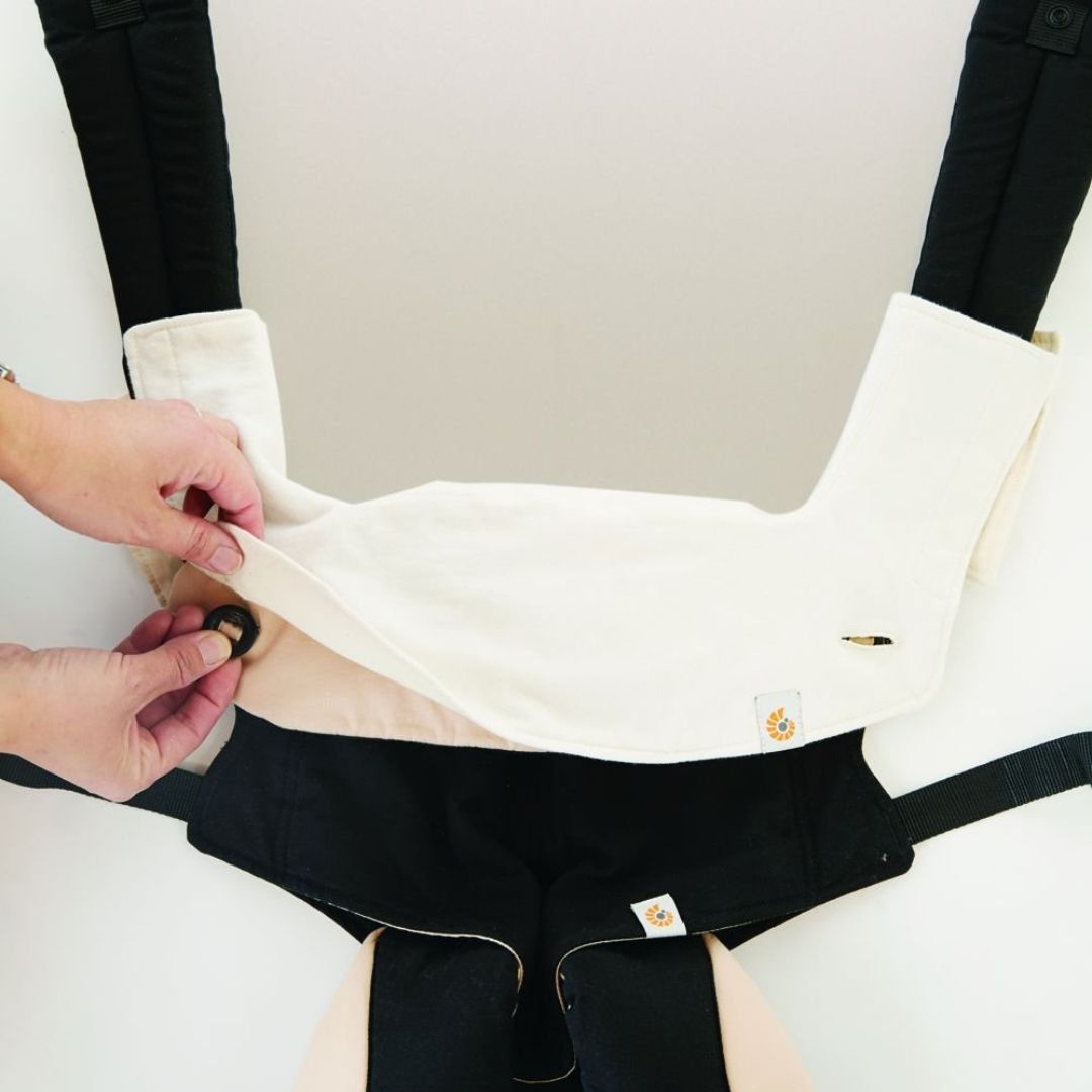 Ergobaby® 360 Carrier Dribble Pad & Bib