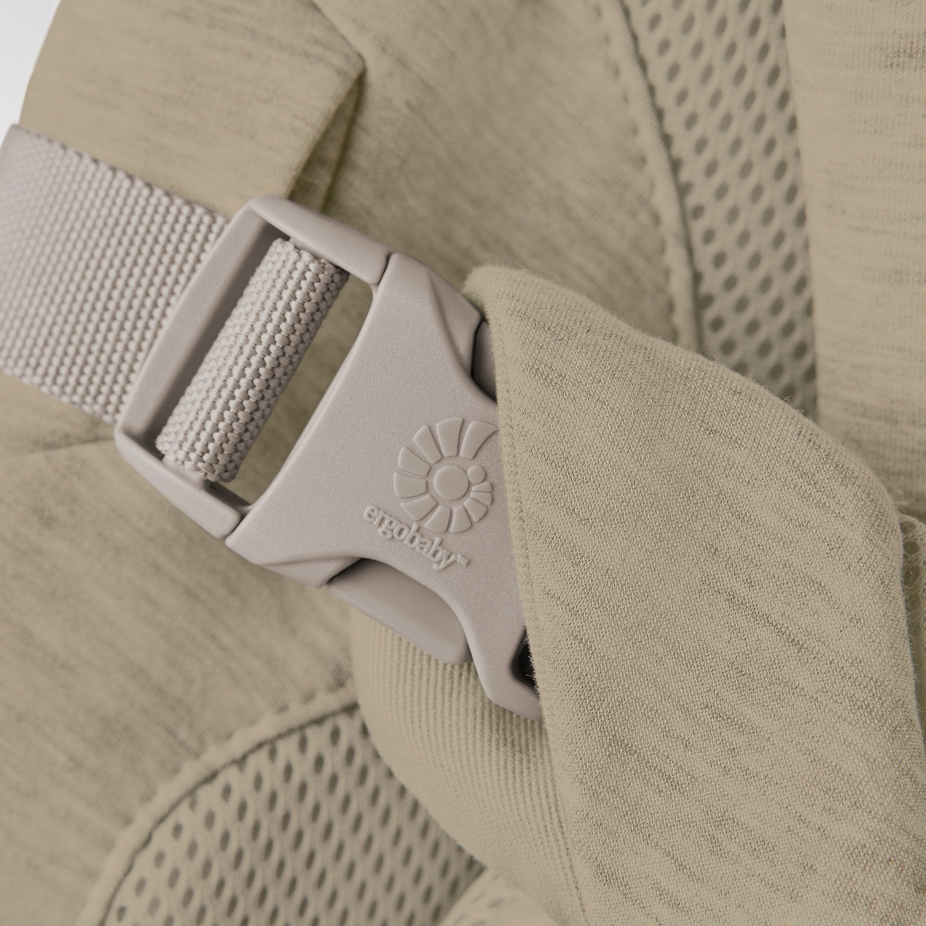 Ergobaby® Evolve ležalnik 3v1 Soft Olive