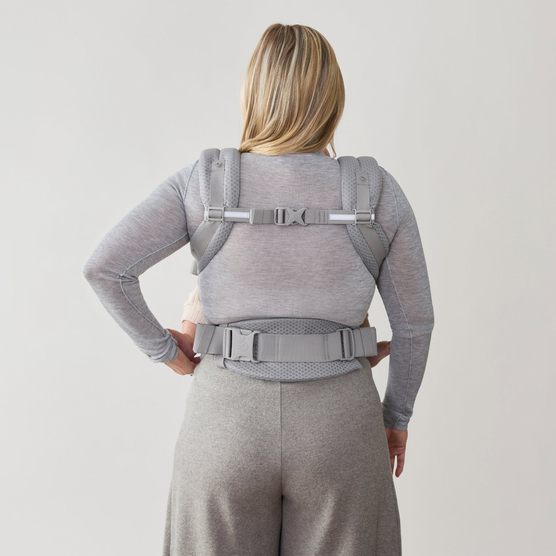 Ergobaby® Porte bébé Adapt Soft Flex Mesh Pearl Grey