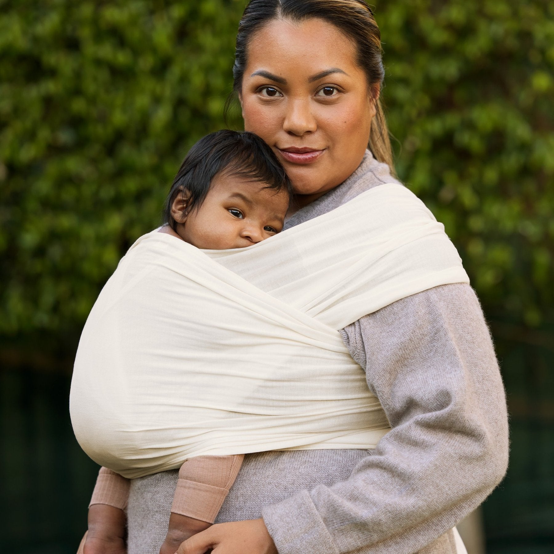 Ergobaby® Aura Wrap Sustainable Knit Cream