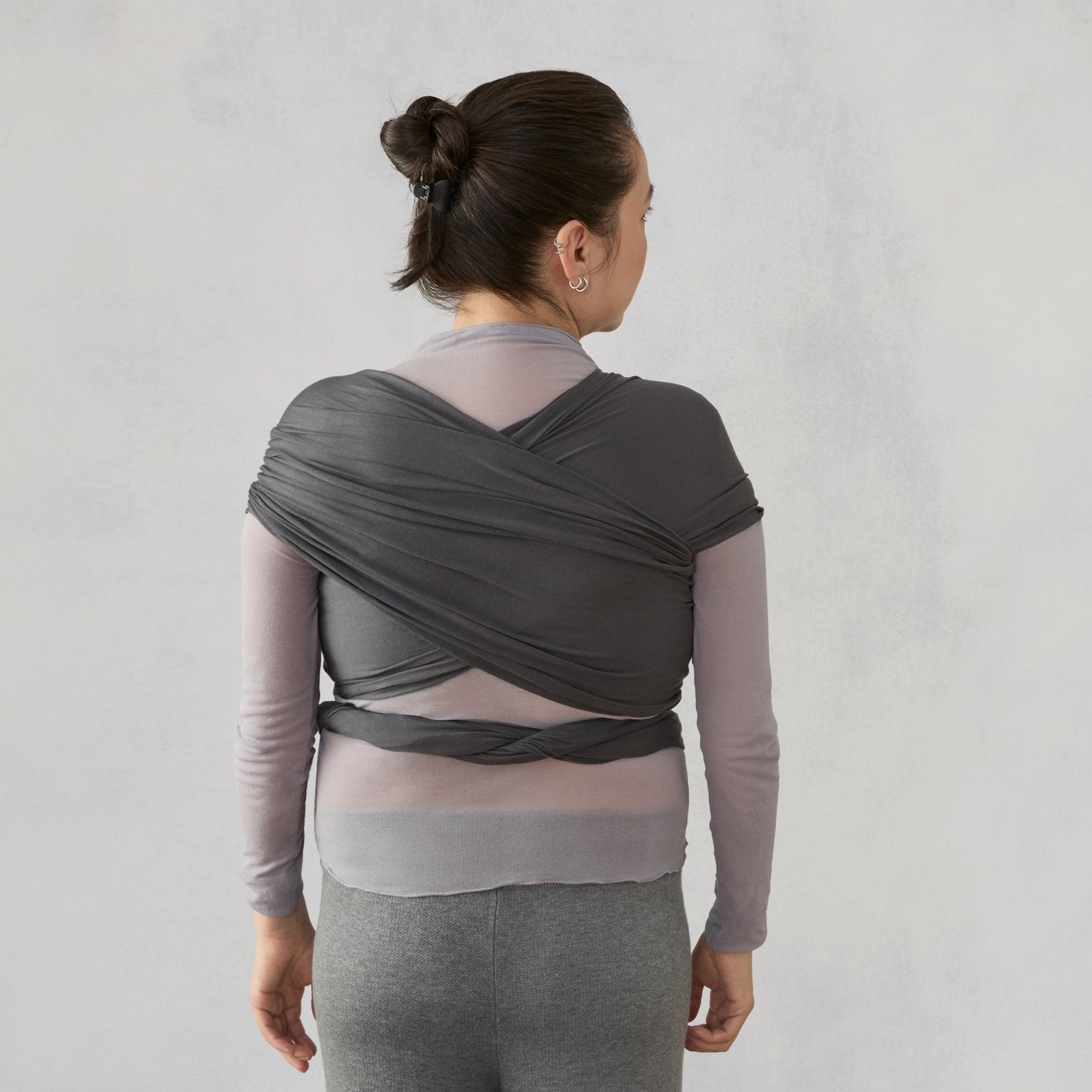 Ergobaby® Fascia porta bebè Aura Wrap Sustainable Knit Soft Black