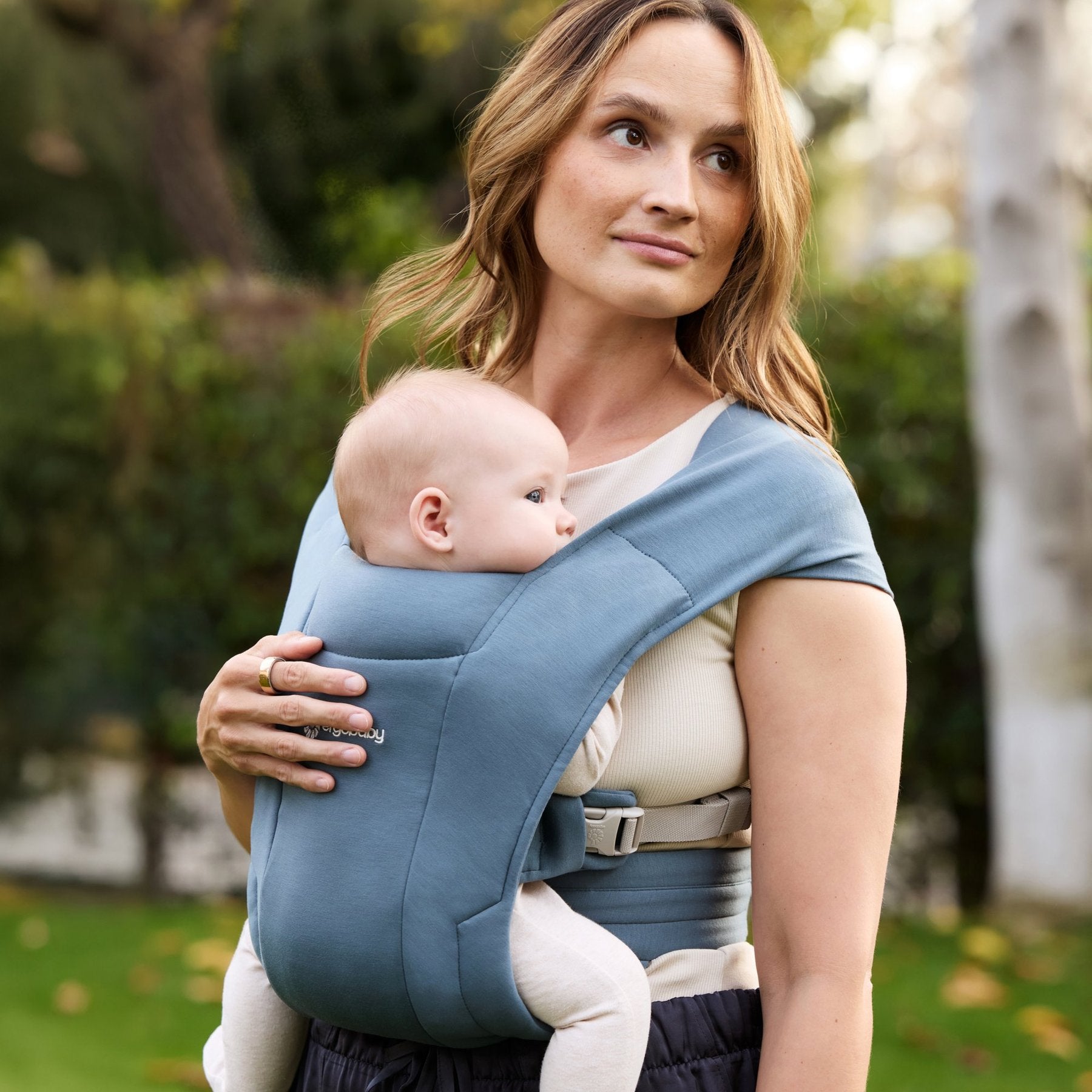 Ergobaby® Porte bébé Embrace Oxford Blue