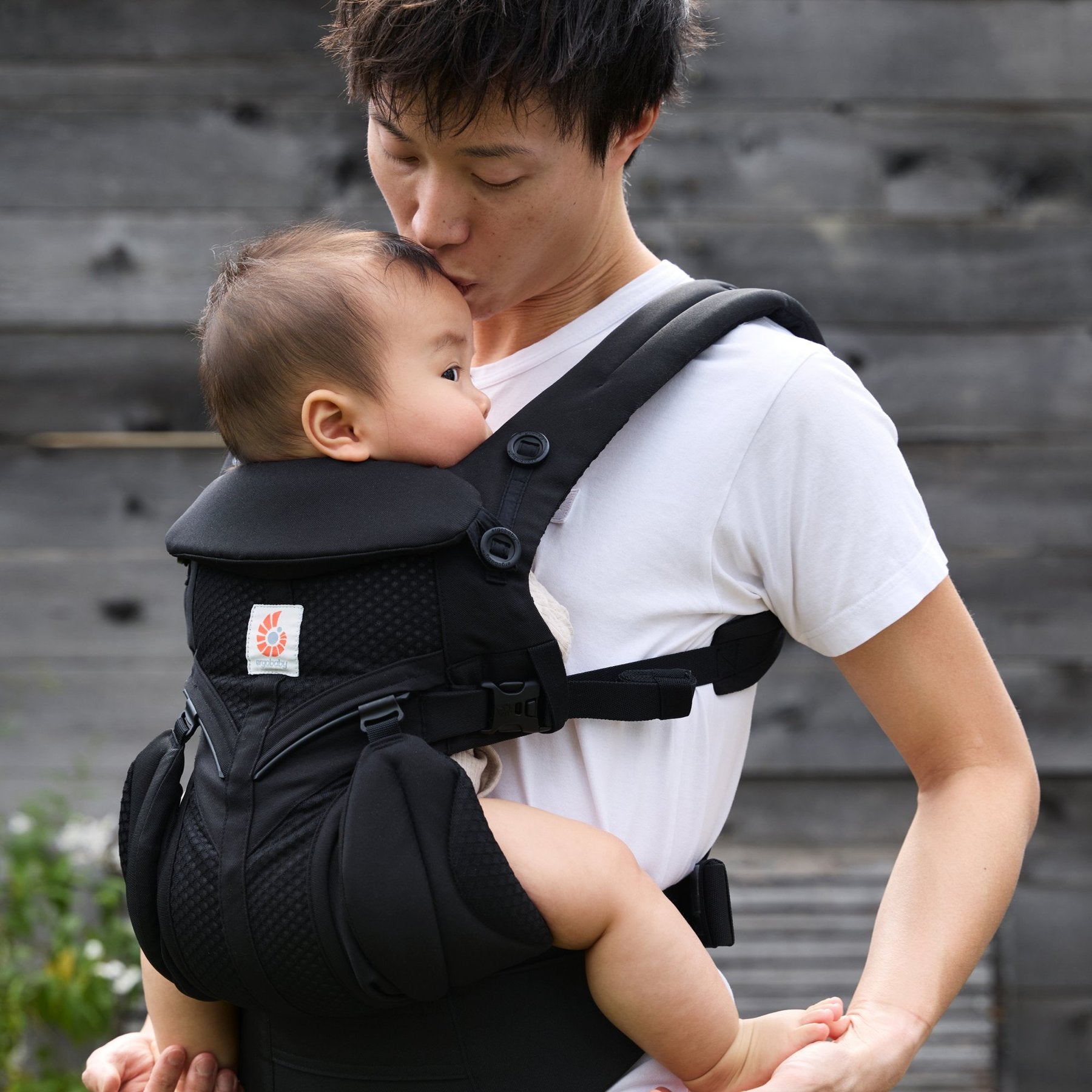 Ergobaby® Nosilka Omni Classic Mesh Onyx Black