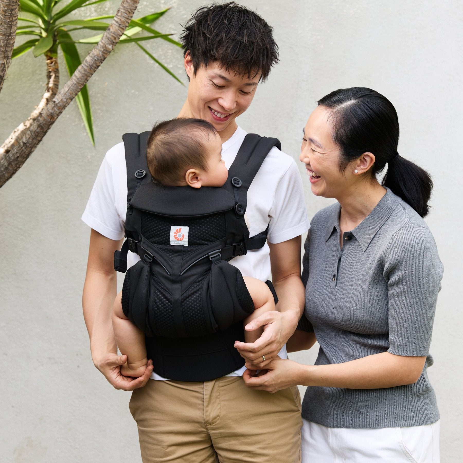 Ergobaby® Nosilka Omni Classic Mesh Onyx Black