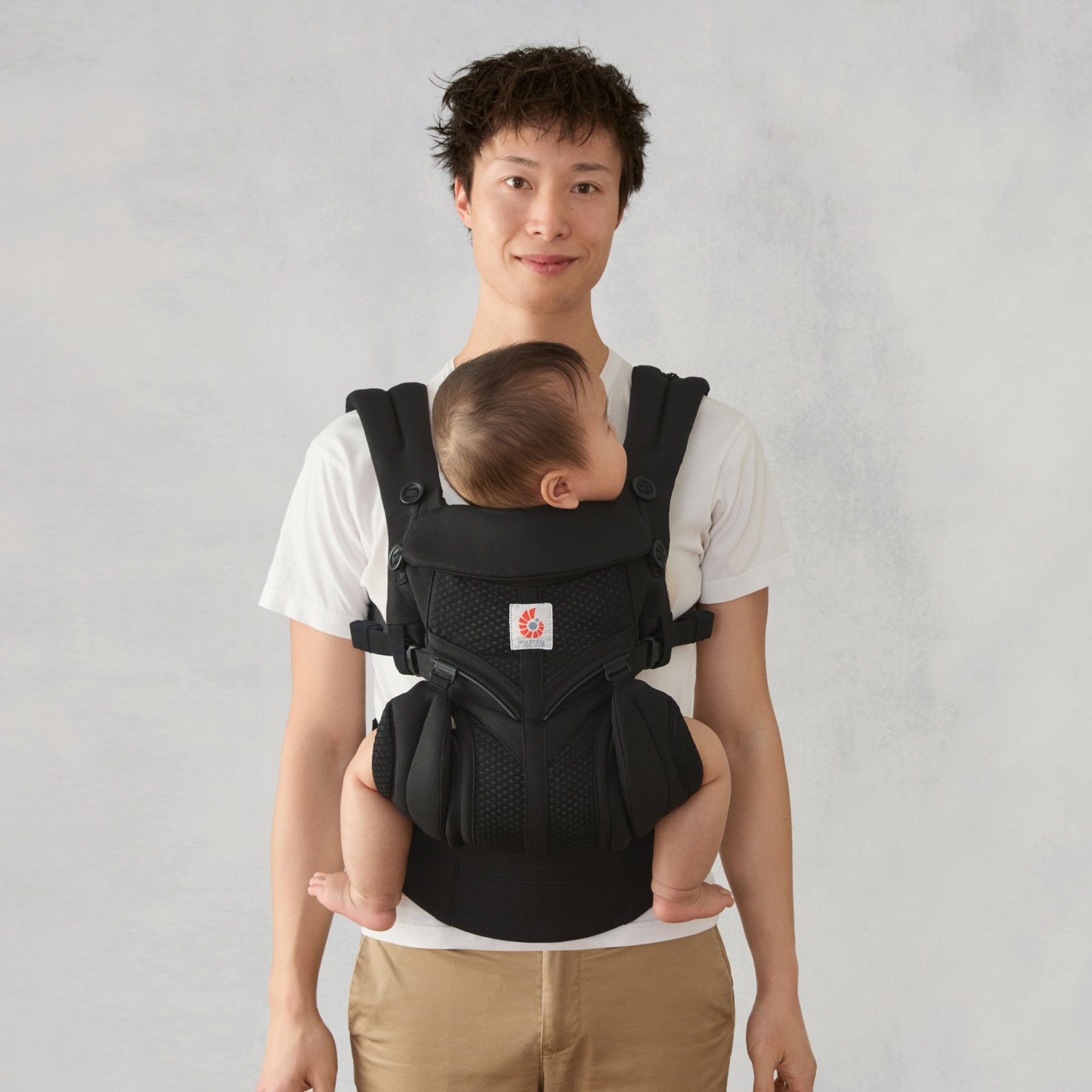 Ergobaby® Nosilka Omni Classic Mesh Onyx Black