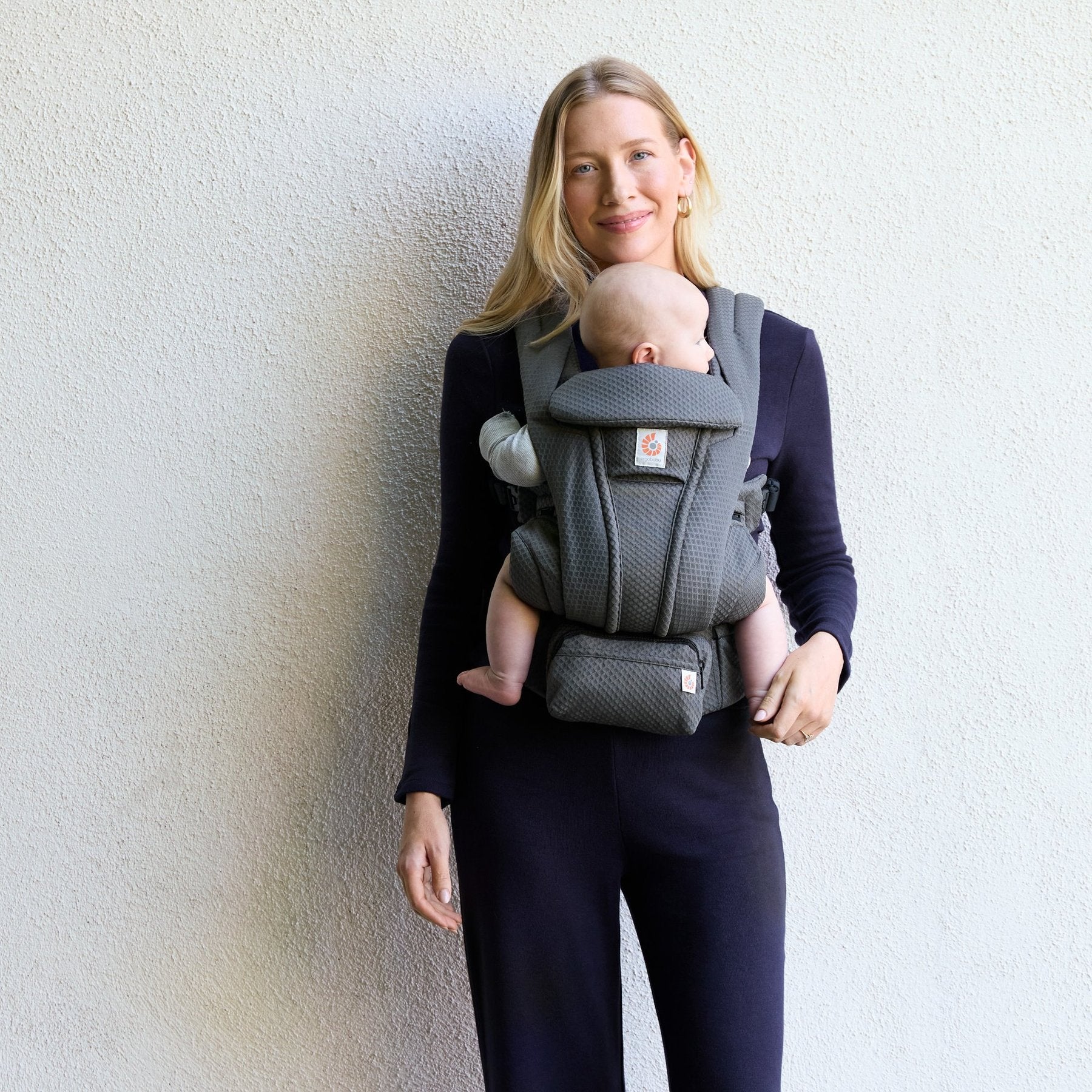 Ergobaby® Nosilka Omni Deluxe Mesh Graphite Grey