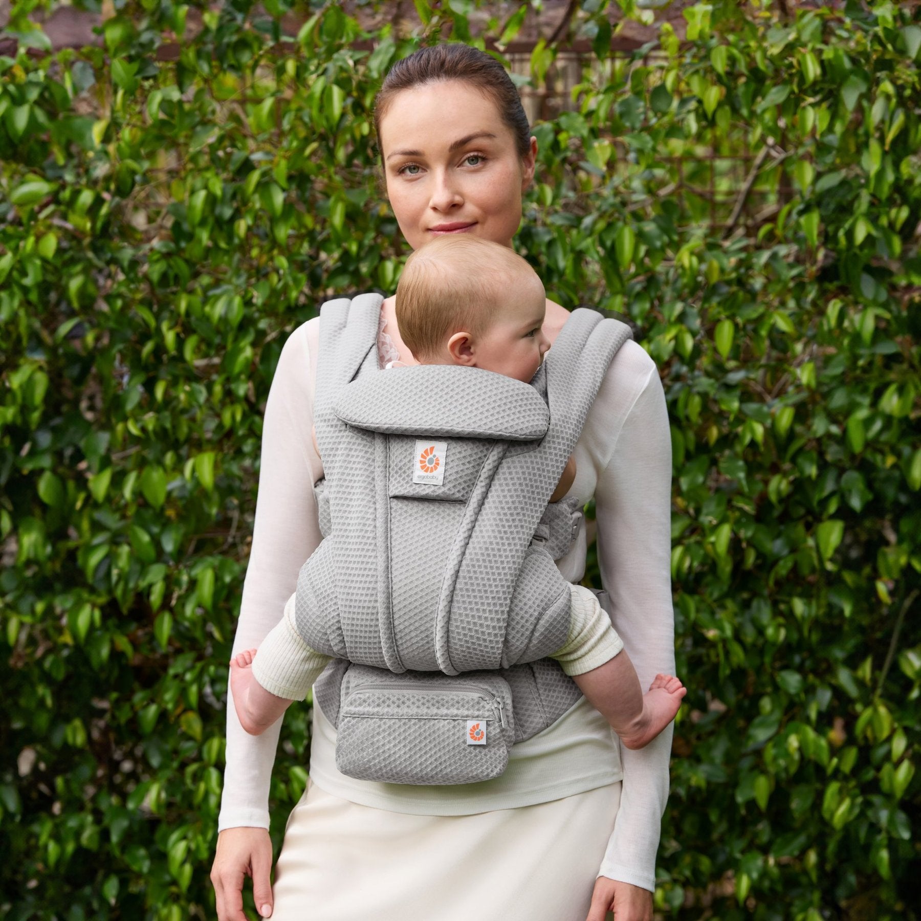 Ergobaby® Nosiljka Omni Deluxe Mesh Pearl Grey