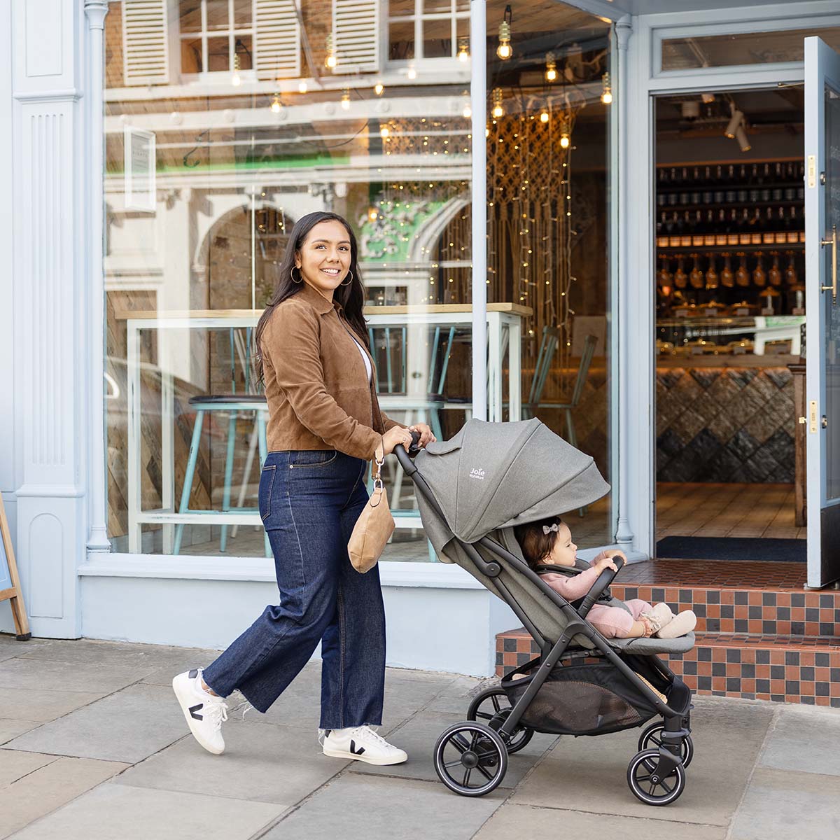 Joie® Parcel™ LX Signature Maple Stroller – slika 2