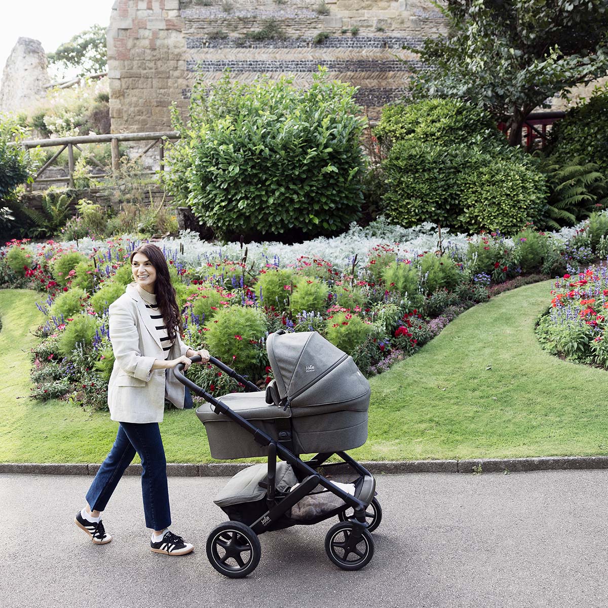 Joie® Vinca™ Stroller + Ramble™ XL Signature Sandstone Carrycot – slika 12