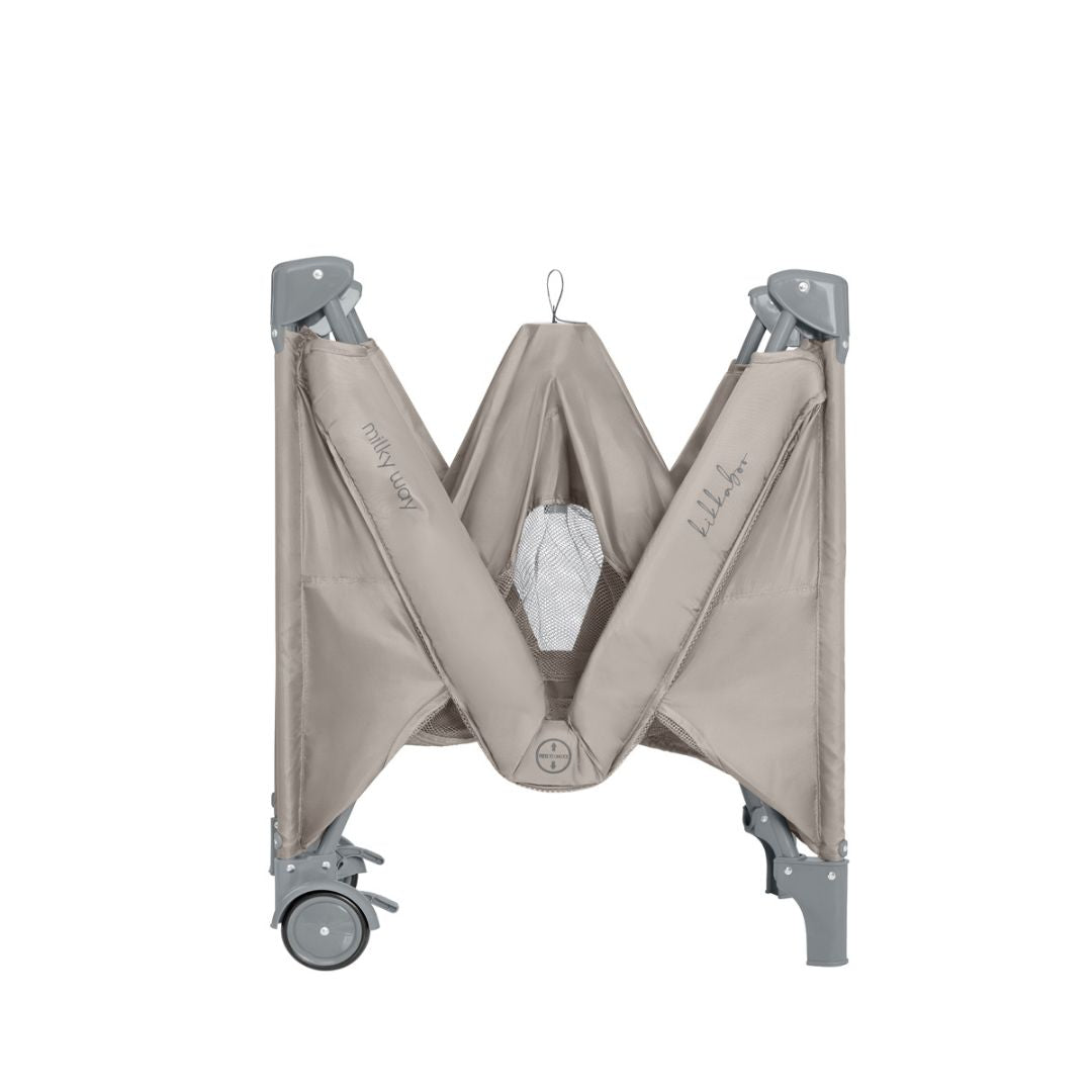 KikkaBoo® Prenosna posteljica 2 levels Milky Way Beige 2026