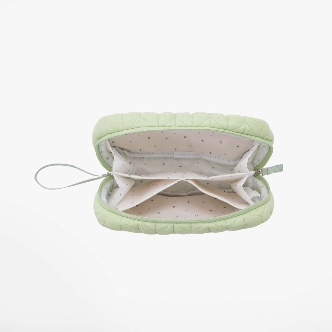 Koala Babycare® Toaletna torbica Quilted Pale Green