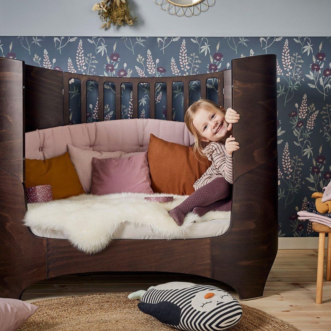 Leander® Obroba za otroško posteljo Classic™ Dusty rose
