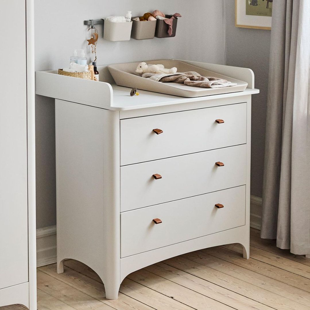 Leander® Previjalna enota za predalnik Classic™ White