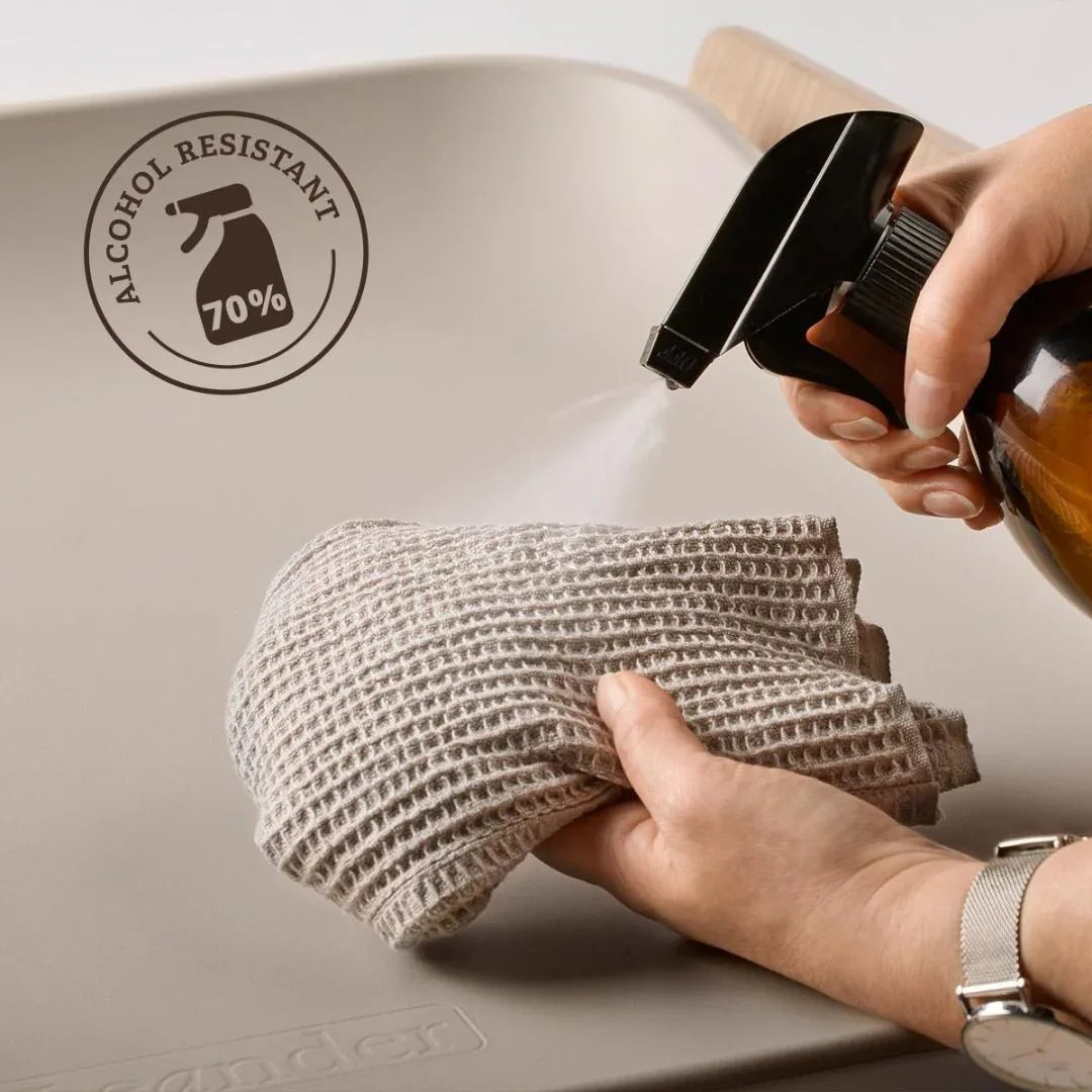 Leander® Previjalna podloga Matty™ Mocca Leander