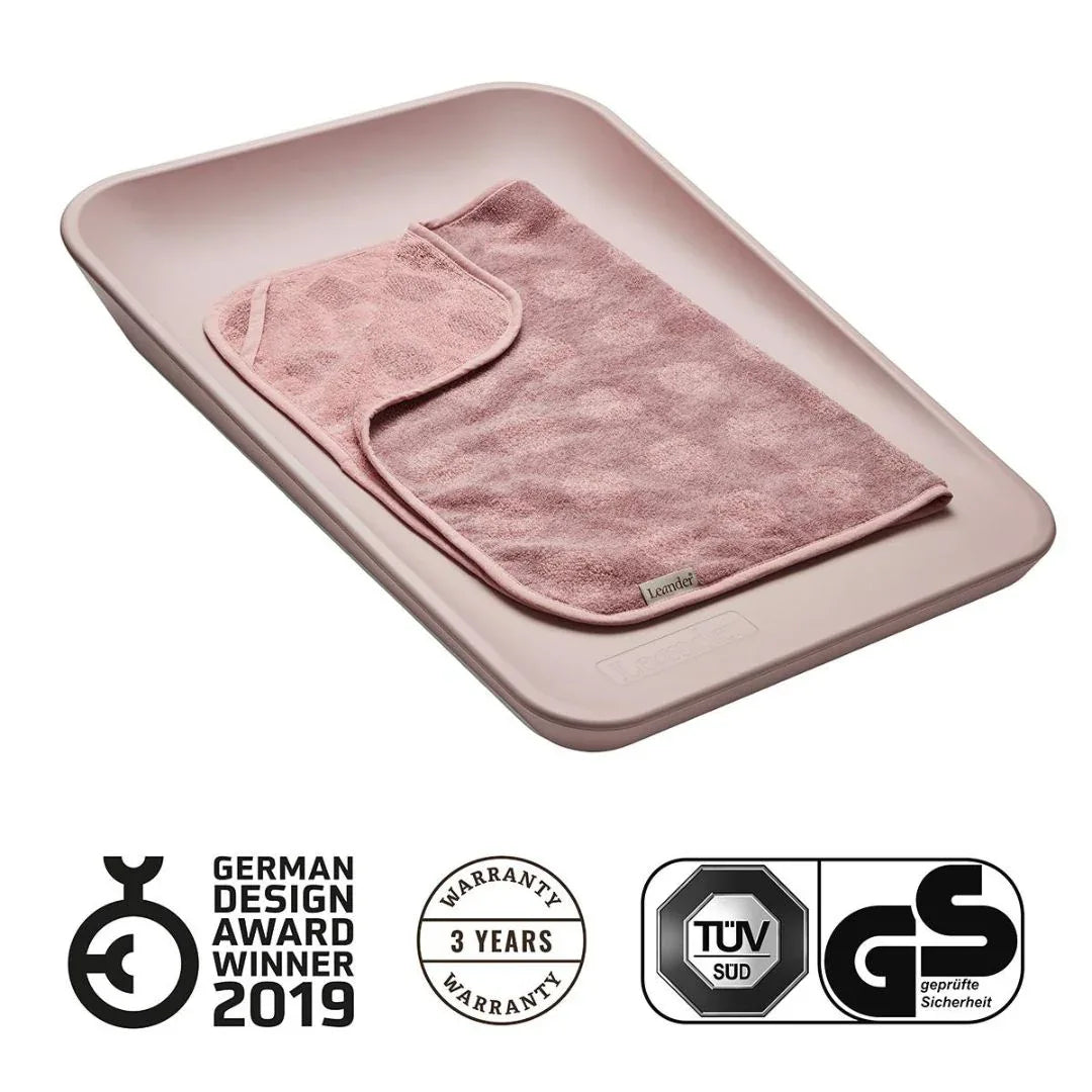 Leander® Previjalna podloga Matty™ Wood Rose Leander