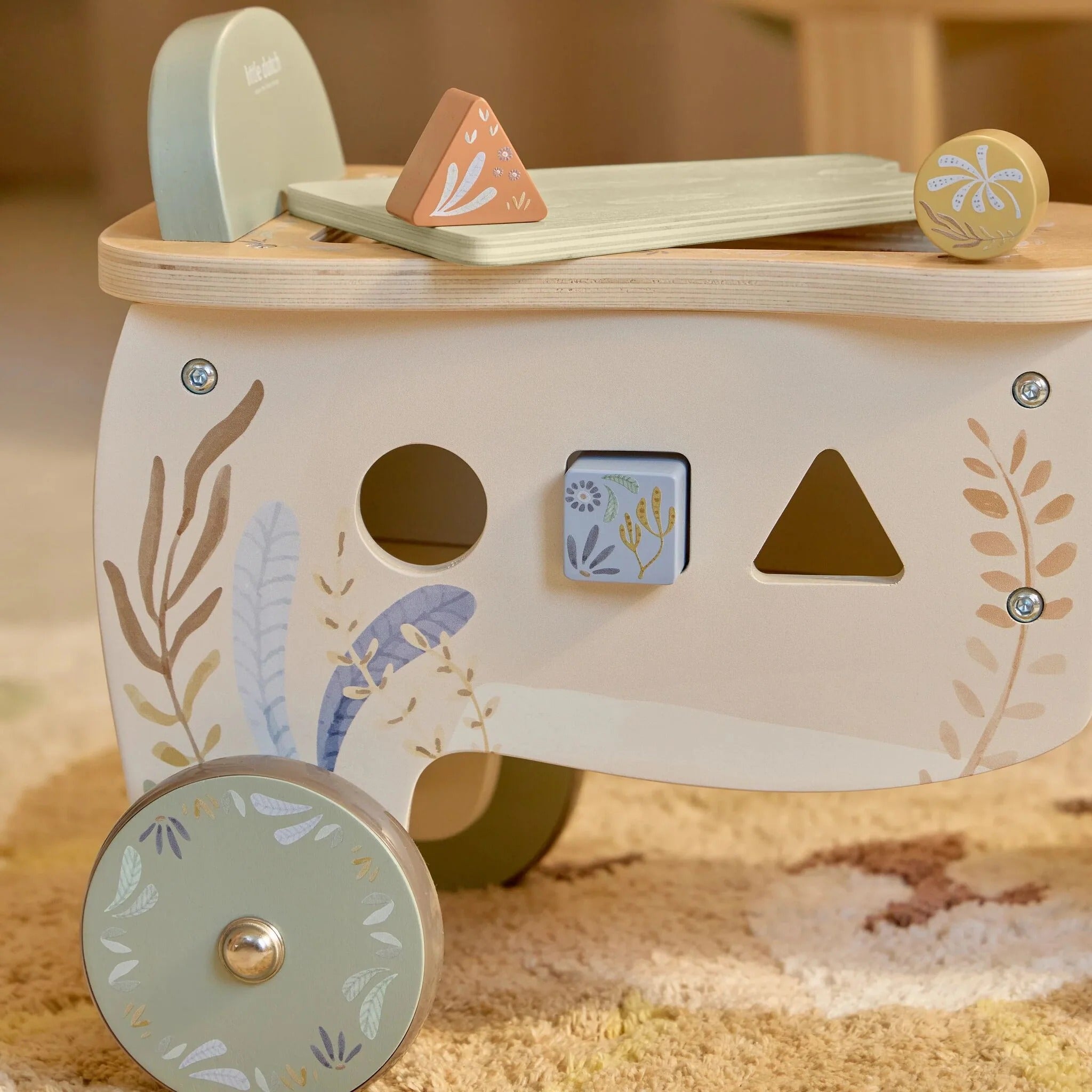 Little Dutch® Activity Walker Lion Safari Friends